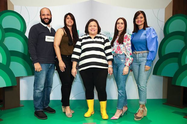 Braulio Pichardo, Margie Morel, Anya Damirón, Jessica Valera y Johanna Henríquez