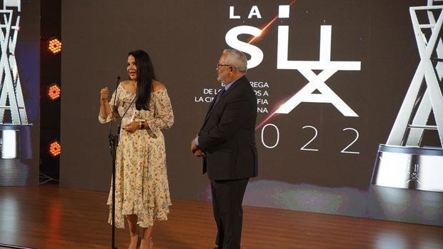 Ivette Marichal agradece reconocimiento Premios La Silla 2022.