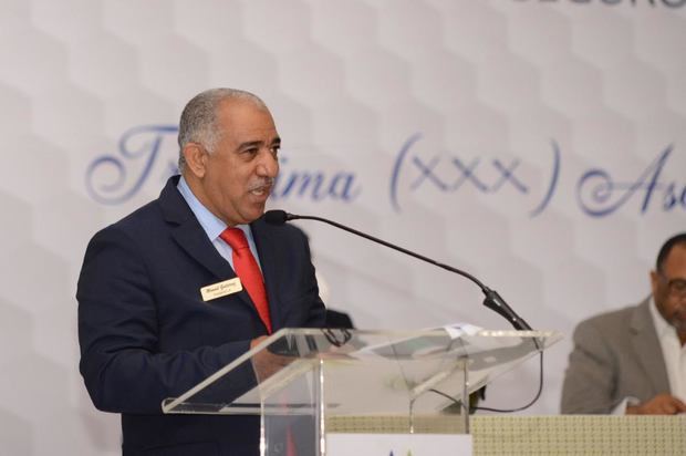 Manuel Gutiérrez destacó que las inversiones de COOPSEGUROS superan los RD$351 millones pesos al cierre del 2020. 