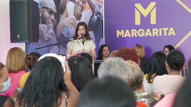 Margarita Cedeño afirma que llegó el momento para el liderazgo femenino en el país.