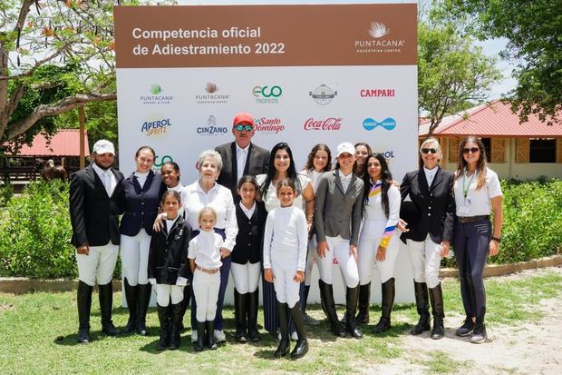 Realizan primera competencia oficial de adiestramiento en el nuevo Puntacana Equestrian Center.