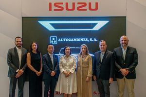 Autocamiones S.A. presentó el nuevo modelo Isuzu D-Max 2025