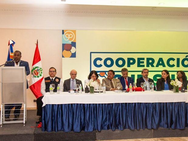 Gabinete de Política Social comparte experiencias sobre políticas Sociales con el Gobierno de Perú.