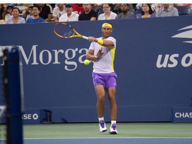 Rafael Nadal en acción durante el partido de exhibición 'El tenis juega por la paz' en el USTA Billie Jean King National Tennis Center, en Nueva York (EE.UU.), este 24 de agosto de 2022.