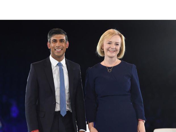 Rishi Sunak y Liz Truss en el último acto de campaña de las elecciones de liderazgo del Partido Conservador en Wembley Arena, de Londres, el pasado 31 de agosto.