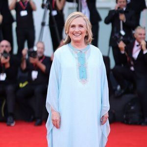 Hillary Clinton, la reina de la alfombra roja de Venecia