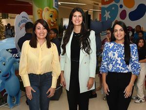 Creciendo con Kinder inaugura el "Tobogán Kinder" en el 2do nivel de Sambil Mall