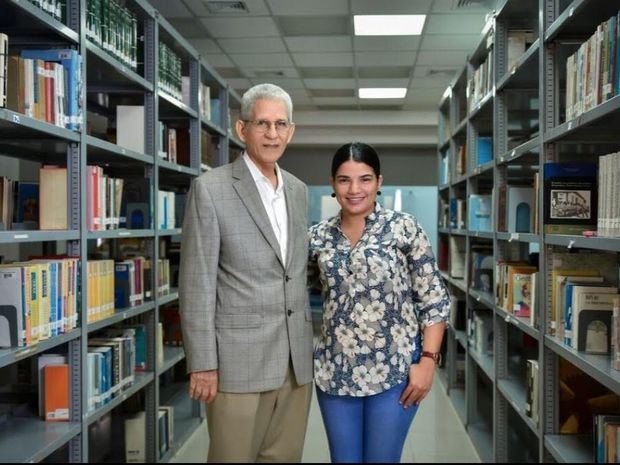 Director de la Academia Dominicana de la Lengua y Presidente del Ateneo Insular- y Keyla González Báez, fundadora de Bienetre Editorial.
