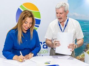 Cámaras de Comercio de Puerto Plata y Puerto Rico firman convenio para promover iniciativas económicas bilaterales