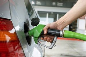 GLP vuelve a bajar de precio; otros combustibles también