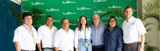 Directivos Grupo Dos Pinos y Productores de Leche.