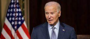 Asesores de Biden buscan forma de convencerlo para su retirada, según The New York Times