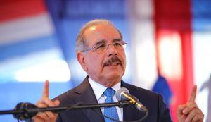 Danilo Medina expresa su disposición a seguir presidiendo el PLD