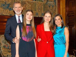 La Navidad de los Reyes de España marcada por el homenaje a las víctimas de la DANA