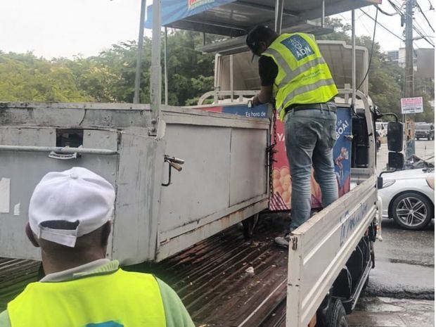 Alcaldía del Distrito Nacional recupera espacios públicos en la Zona Universitaria