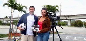 Elizabeth Gutiérrez y Julián Gil inician la filmación de "Eva y Adán en Miami"