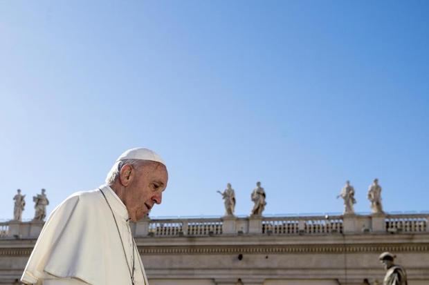 El papa Francisco en la plaza de San Pedro, en el Vaticano.