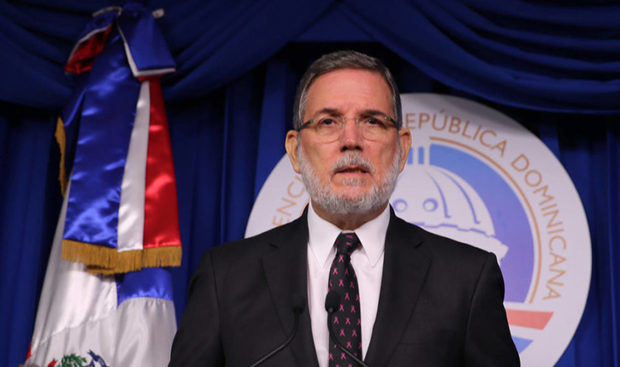 Roberto Rodrìguez Marchena, de la Presidencia de la República Dominicana. 