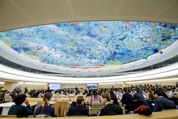 Vista general de una sesión especial del Consejo de Derechos Humanos en la sede europea de la ONU en Ginebra, Suiza.