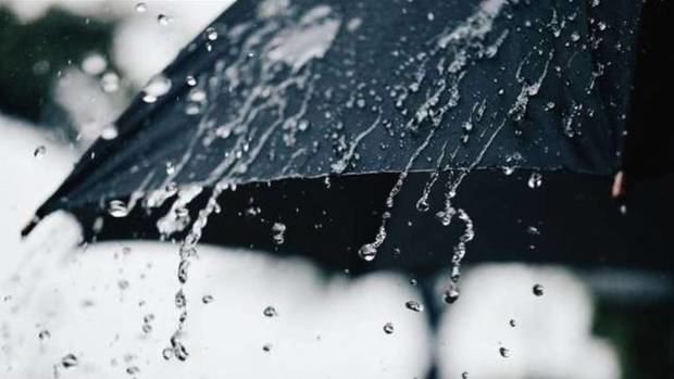 Persisten las lluvias sobre el país por incidencia de vaguada.