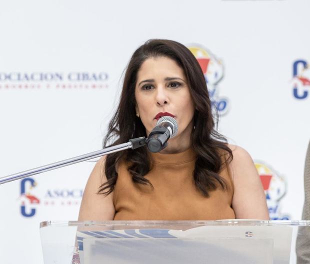 Ninoska Suarez, Gerente de Mercadeo de ACAP.
