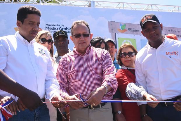Inauguración de la Prevención Manejo de Residuos Sólidos en la Playa de Boca 