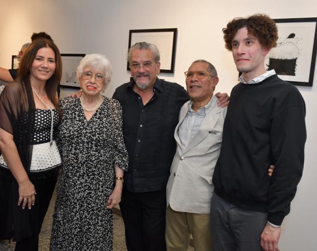 Consuelo Padilla, Milagros Ortíz Bosch, Juan Basanta, Amable López Meléndez y Joaquín Basanta.