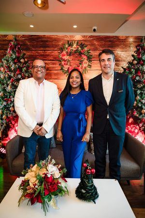 Frank Segura, Isaura de la Cruz e Iván Cunillera.