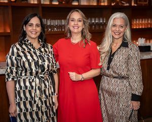 Zarina Bojos, Michele Colón y Angui Casasnovas.