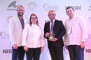 ASONAHORES y ADOCHEFS premian hoteles de Punta Cana