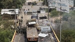 La oposición dice que 50 toneladas de ayudas entraron a Venezuela pese al bloqueo 
