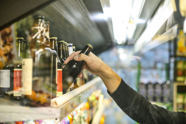 ADOPRON resalta logros del Gobierno en combate al comercio ilí­cito de bebidas alcohólicas.
