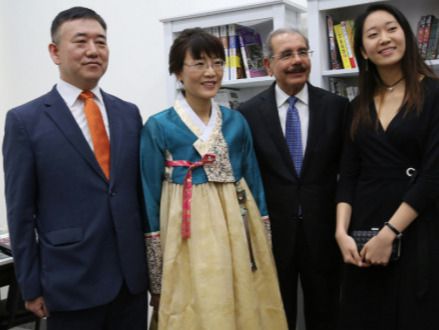 El embajador de Corea, Valentino Ji Zen Tang destaca el avance económico en la gestión del mandatario Danilo Medina