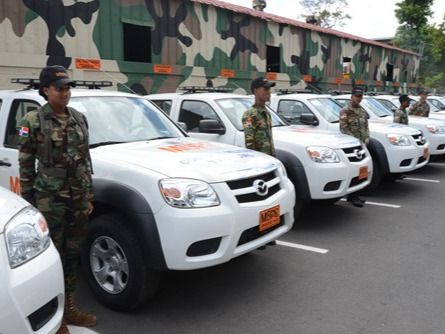 La Comisión Militar y Policial (Comipol) del Ministerio de Obras Públicas (MOPC) comenzó a desplegar hoy por las vías del país los 400 vehículos.