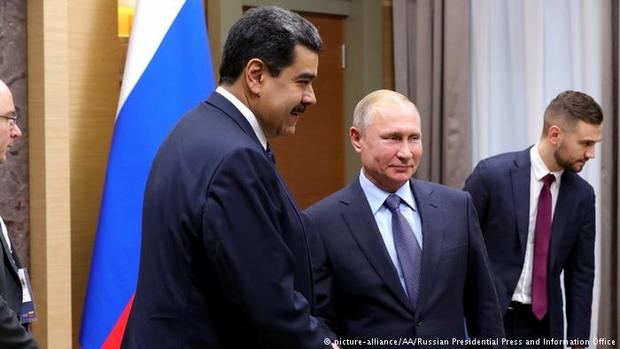  El presidente de Venezuela, Nicolás Maduro, junto al presidente de Rusia, Vladimir Putin. 