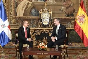 El rey de España, Felipe VI, se reúne con el presidente Danilo Medina