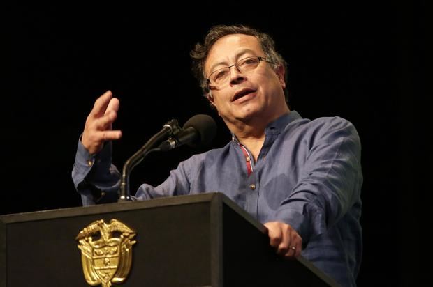 El presidente de Colombia, Gustavo Petro, habla durante la clausura hoy, del 7º Congreso Empresarial Colombiano de la Asociación Nacional de Industriales (ANDI), en Cartagena, Colombia.