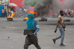 
Denuncian el asesinato de 947 personas en masacres en Haití entre 2018 y 2022
 

 