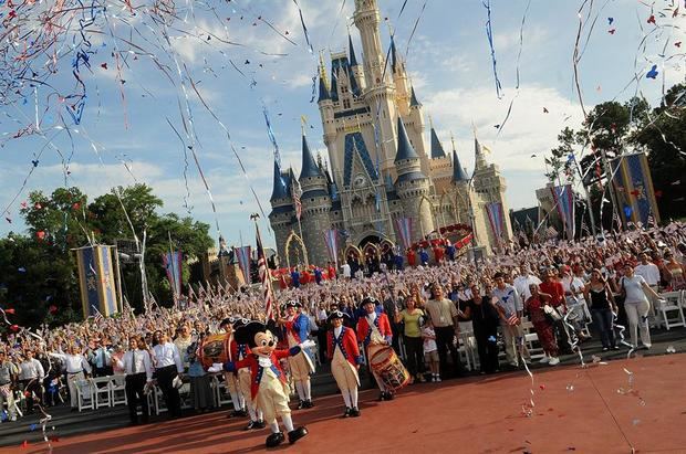 En la imagen, el popular Castillo de la Cenicienta en el Parque Magic Kingdom de Walt Disney World, en Orlando, Florida (EEUU).