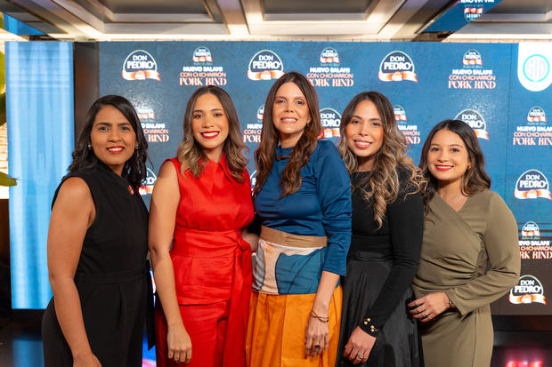 Jeannette Ortiz, María Fernanda Valerio, Madeline Cruz, Mónica Guerrero y María Pichardo.