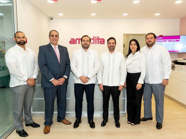 Rafael White, Antonio Musa Biaggi, Alberto Berges González, Julio Curiel y Rafael Mejía. 