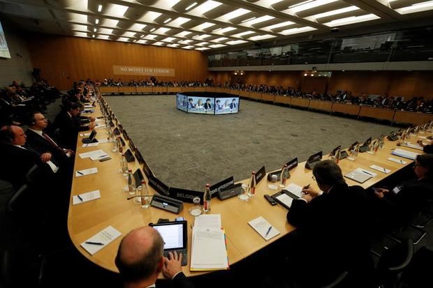 Vista general de una reunión en la sede de la OCDE en París, Francia, hoy, 26 de abril de 2018. 