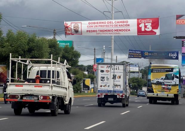 Fotografía de una pancarta de propaganda política del partido liberal independiente (PLI) hoy, en Managua, Nicaragua.