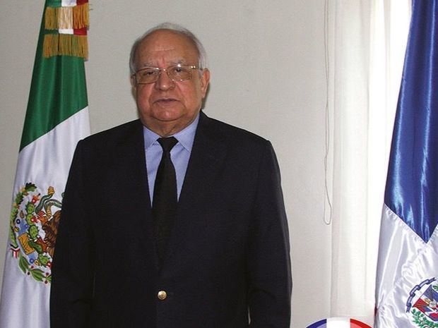 El diplomático Alejandro González Pons.