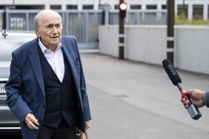 Expresidente de la FIFA Sepp Blatter, hospitalizado en estado grave
 
