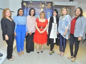 Carmen de Medina, Rommy Pichardo, Rosalía de Álvarez, Rommy Grullón, Giannina Azar, Mirka Morales y Keisin Herrera.