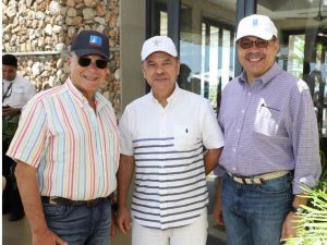 Frank Rainieri, Armando Cuello, Simon Suárez.
