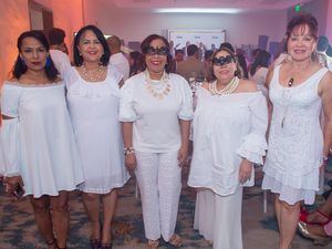 Inmaculada Cruz Hierro, Mayra Puello, Zoila Puello, Mirna Pimentel y Nelly Mota.