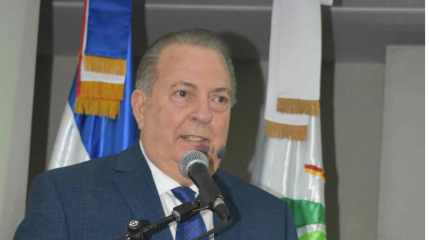 Ministro de Cultura, Arq. Eduardo Selman.