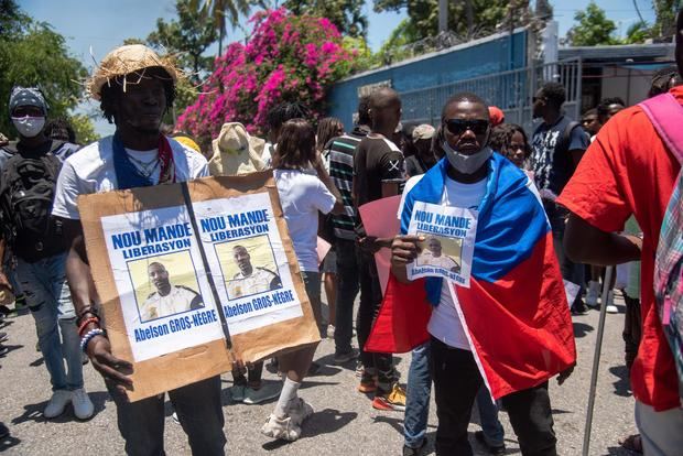 Según el Centro de Análisis e Investigación en Derechos Humanos (CARDH), en abril se registraron al menos 91 casos de secuestro en Haití, frente a los 27 de marzo, lo que supone un aumento de más del 300 %.